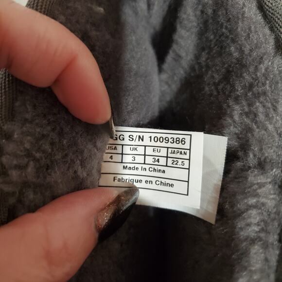 Ugg Heart Kids Suede Shearling Lined Mid Moto Boots Size 4 Gray Winter Leather - Picture 11 of 12